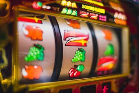Slot populer Aviator dan Sweet Bonanza dalam Perpustakaan Game m1toto